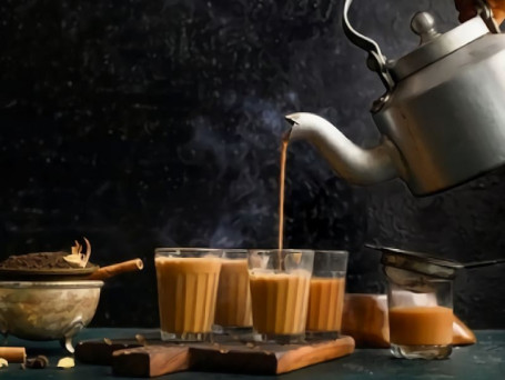 Kadak Masala Chai (Serves 4)