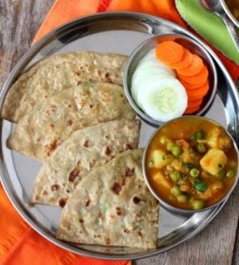 Aloo Matar With Roti