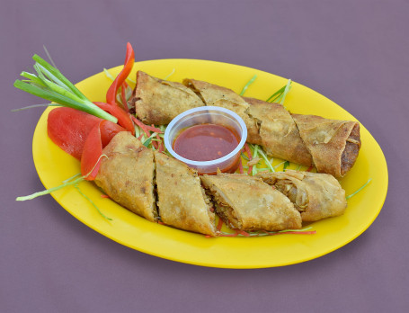 Veg Dragon Spring Rolls (8 Pcs)