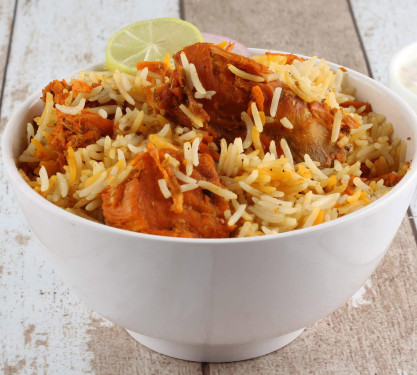 Chicken Dum Biryani (1 Kilo)