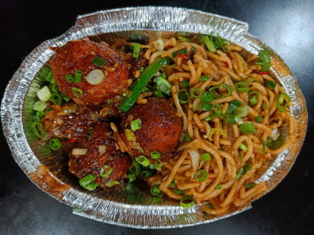 Chilli Garlic Noodles Manchurian Dry