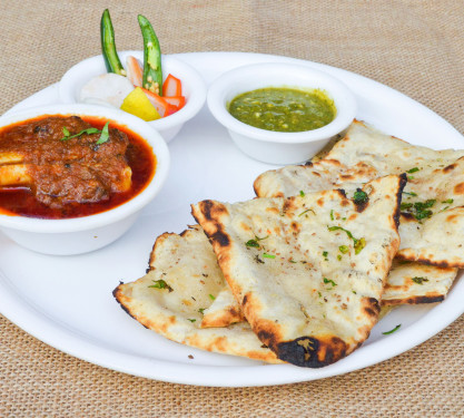 Mutton Rogan Josh+2 Butter Naan