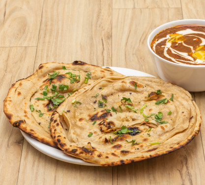 Dal Makhani+2 Laccha Paratha