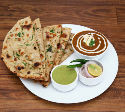 Dal Makhani 2 Missi Roti