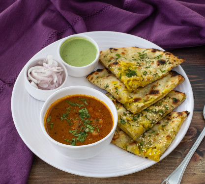 Kulcha Chana (1 Pc)