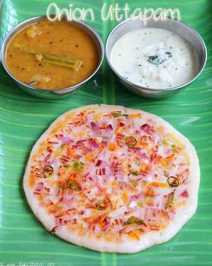 Onion Mixed Uttapam