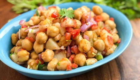 Aloo Chana Chaat Special