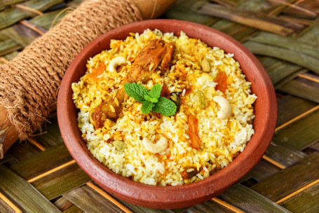 Handi Chicken Biryani (750Ml-4Pcs)