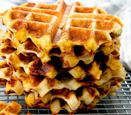 Crispy Hash Brown Waffles [4 Pieces]