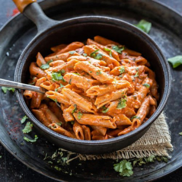 Makhani Gravy Pasta