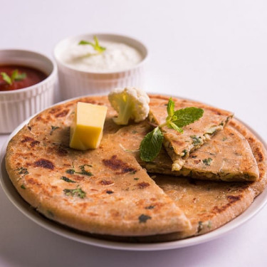 Gobhi Pyaaz Tawa Paratha