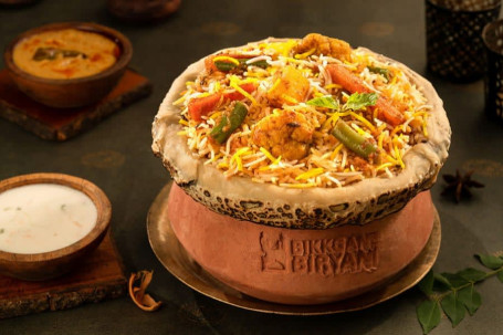 Handi Veg Dum Hyderabadi Biryani (Celebration)