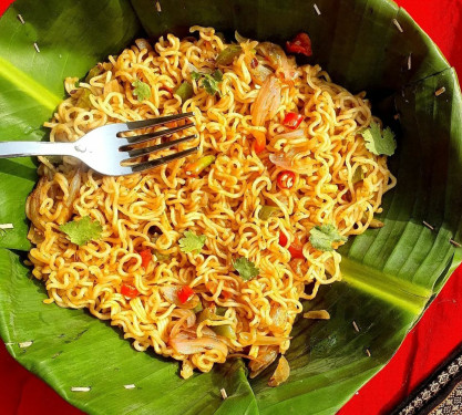 Chicken Stuffed Maggi