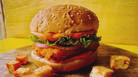 Spicy Paneer Burger( Jumbo)