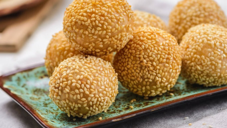 Sesame Ball (4 Pcs)