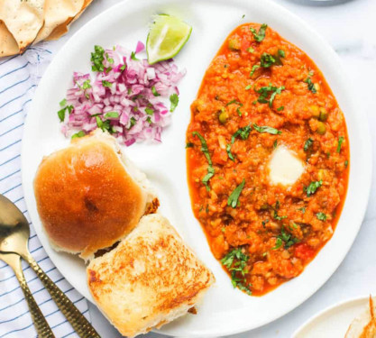 Jain Cheese Amul Butter Pav Bhaji