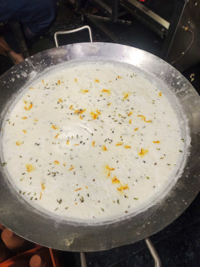 Kesar Kadai Ka Dudh (Per Glass)