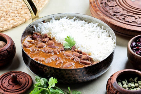 Riso Al Vapore (200 Gms) E Rajma Masala (285 Gms)