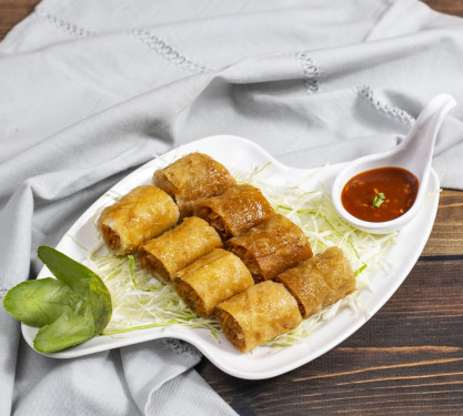 Veg.spring Rolls(8 Pcs)