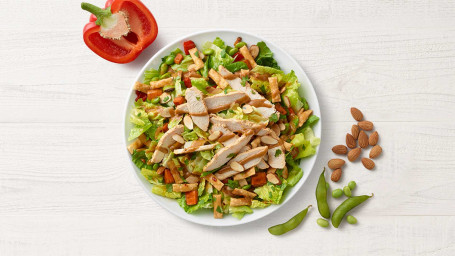 Insalata Tailandese Piccante Con Pollo