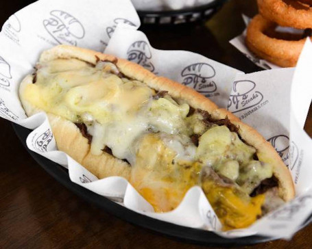 Tripla Cheesesteak