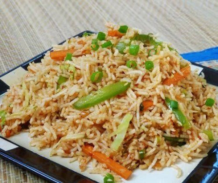 Schezwan Fried Rice [450Ml Pack]