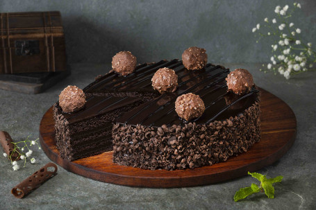 Crazy Rocher Lover Cake