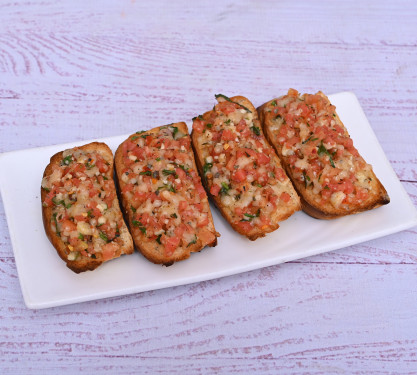 Fresh Tomatoe Bruschetta 4