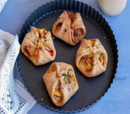 Paneer Capsicum Baked Samosa