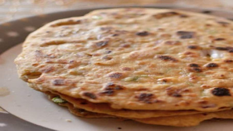 Aloo Pyaz Paratha (Olive Oil