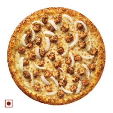 Onion Barbeque Chicken Pizza