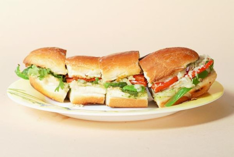 Schezwan Mozzarella Roll