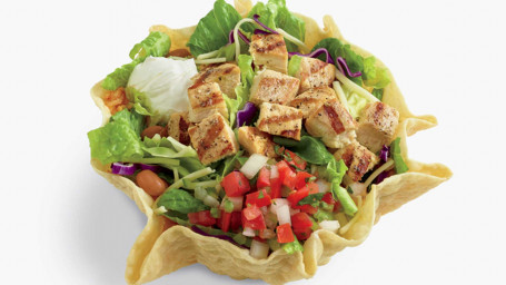 Insalata Classica Di Tostada Di Pollo