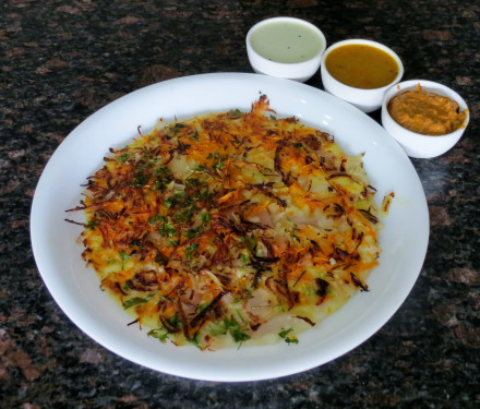 Carrot Onion Uttapam (1 Pc)