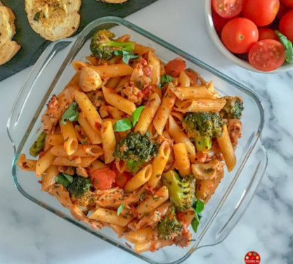 Arrabbiata Pasta With Vegetable