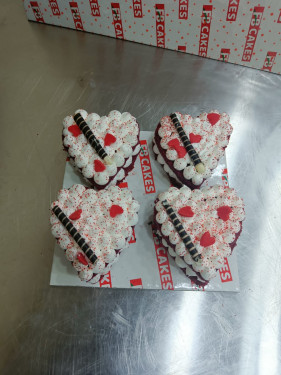 Heart Shape Pastry (1 Pcs)