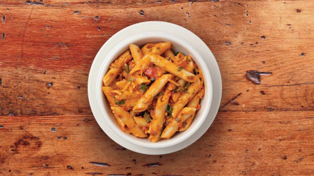 Insalata Di Pasta Al Pesto Di Pomodoro E Basilico