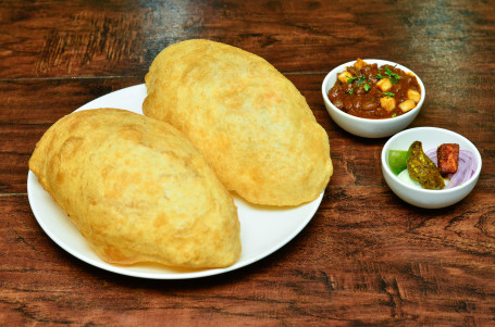 Delhi Wale Chole Bhatoore 2 Pcs