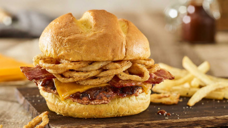 Hamburger Di Tacchino Al Cheddar Con Pancetta E Barbecue