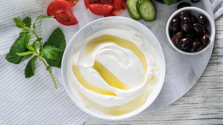 Labneh Dip Yogurt Cheese