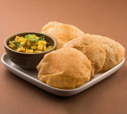 4 Poori Bhaji