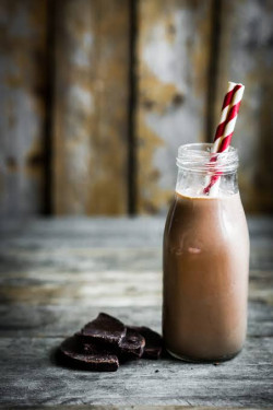 Snacker Chocolate Milk Shake