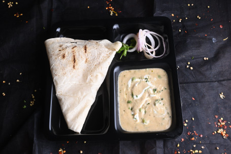 Soya Malai Chaap Gravy 2 Roomali Roti