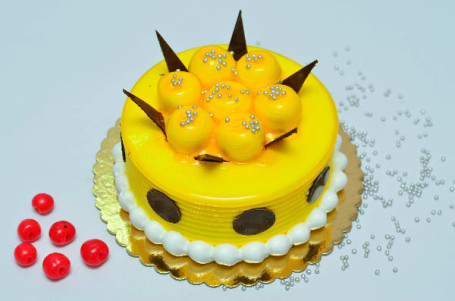 Magnificient Mango Cake 500 Gms