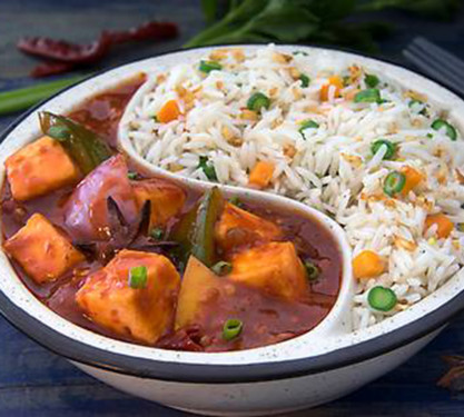 Chilli Paneer Gravy With Veg Rice Noodles