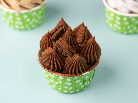 Chocolate Oreo Cup Cake