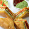 Bread Paneer Pakoda [2 Pcs]