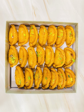 Mini Kesar Pagi Gujiya