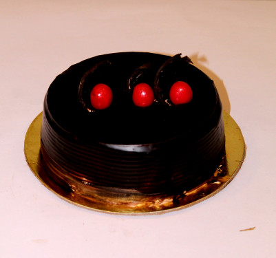 German Truffle Cake Eggless