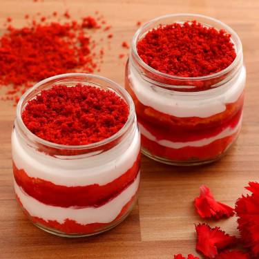 Red Velvet Cream Cake Jar Set Of 2